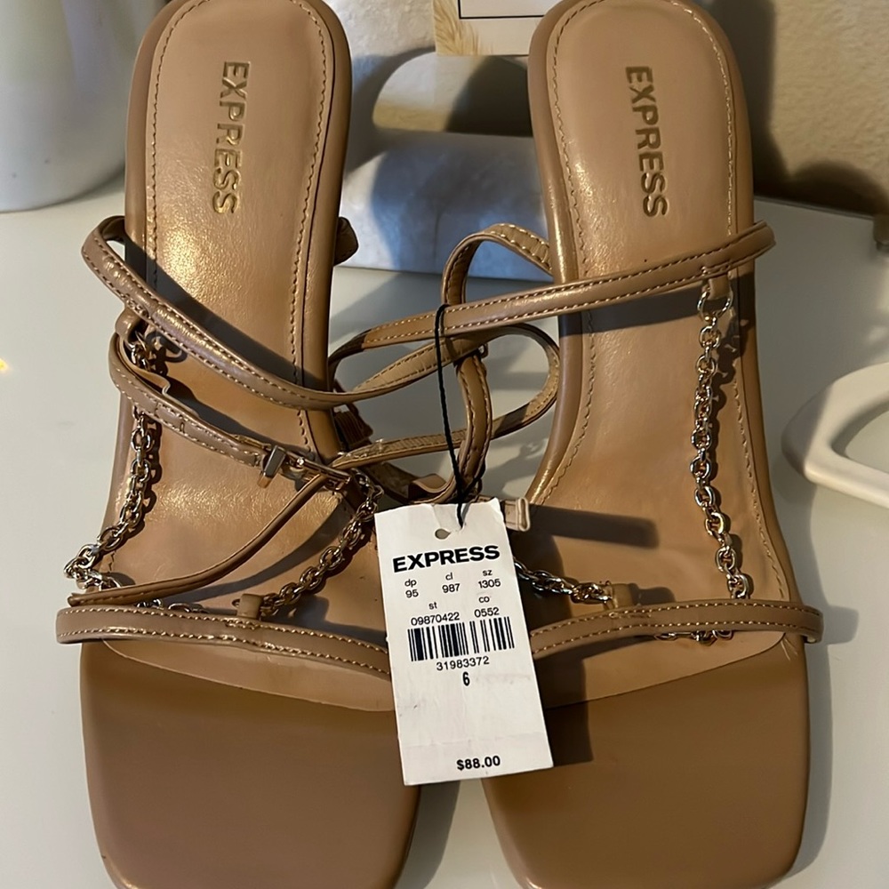 Express heels nude color